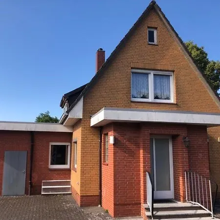 Haus Waldluft Whg. Buche شقة *